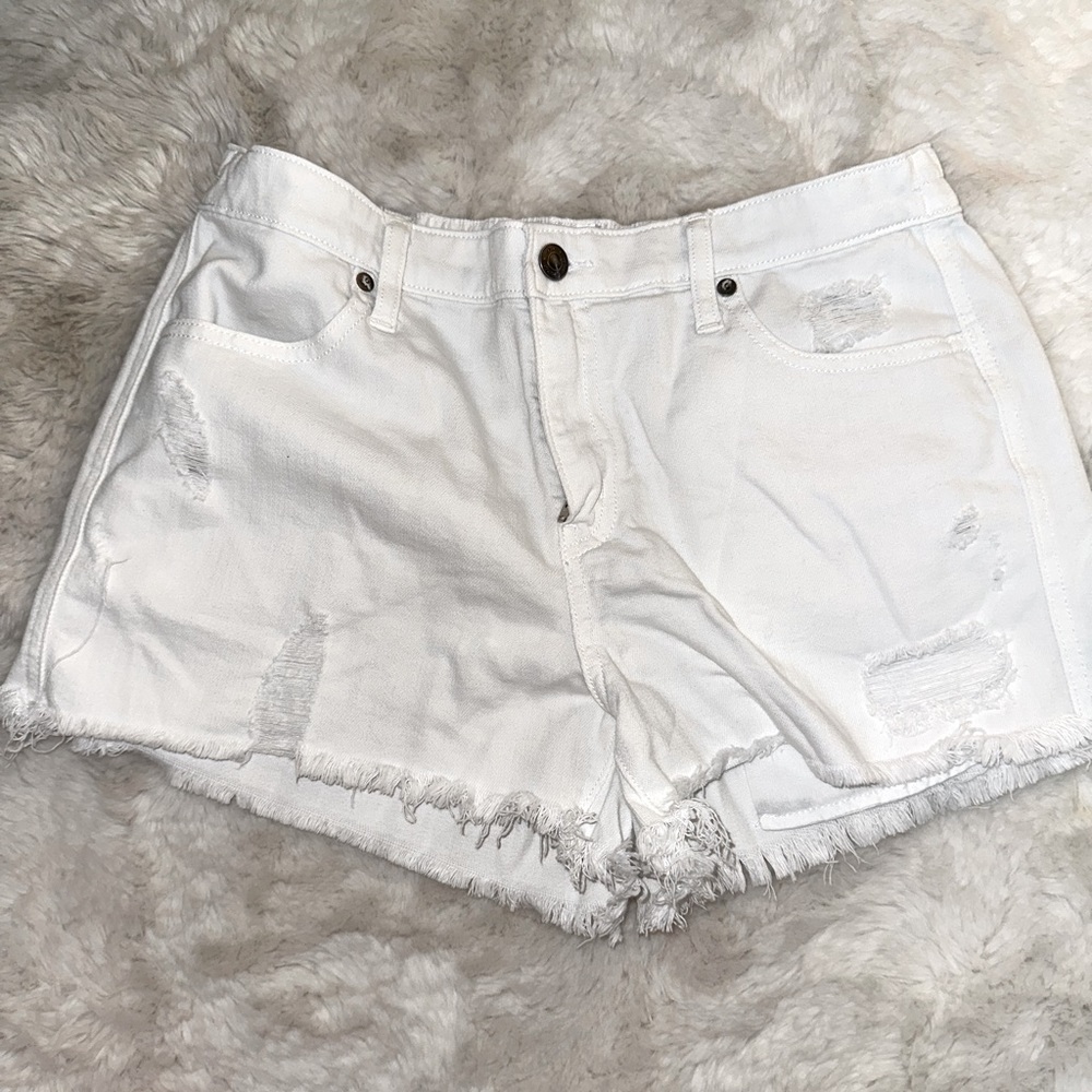 Aerie white shorts